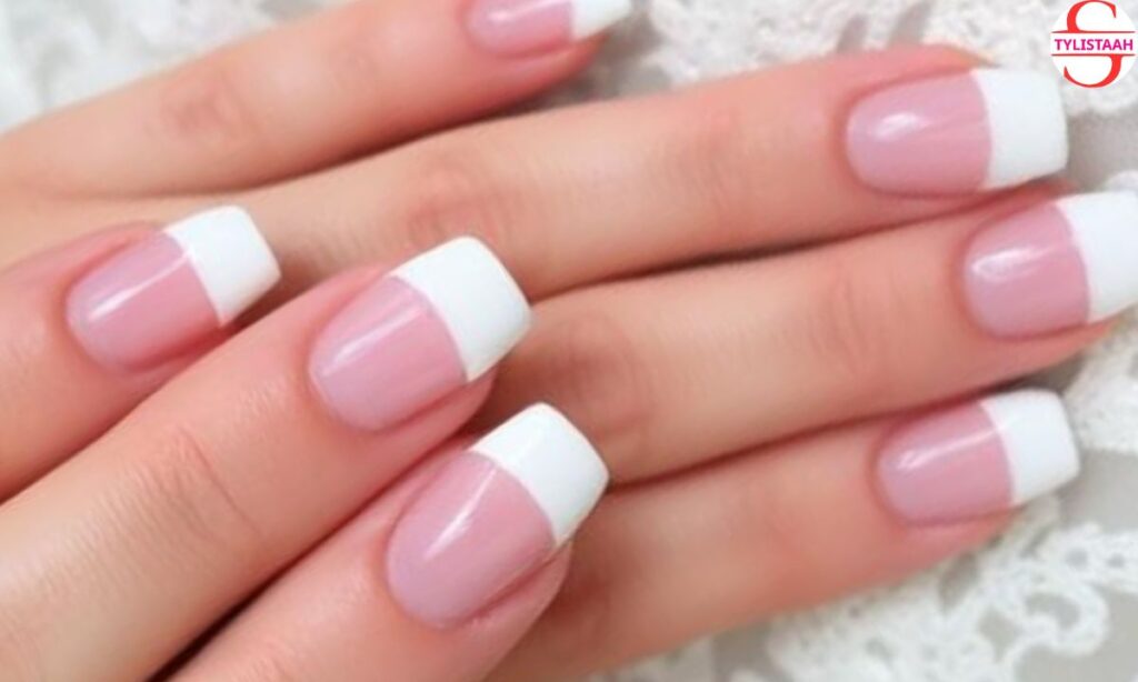 short-french-tip-bride-nails