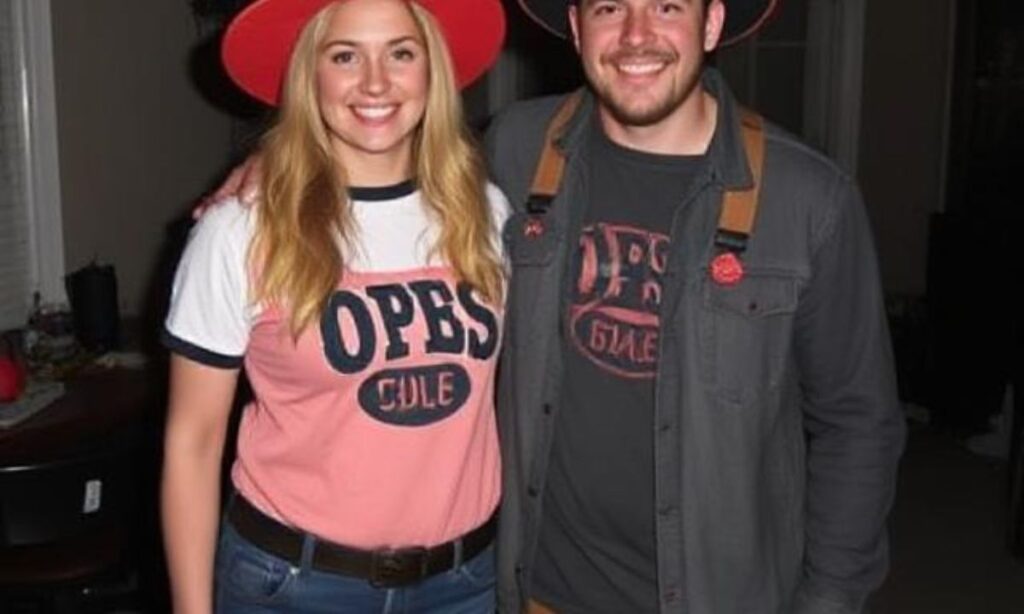 Average Joe Couple Costume For Best Friends