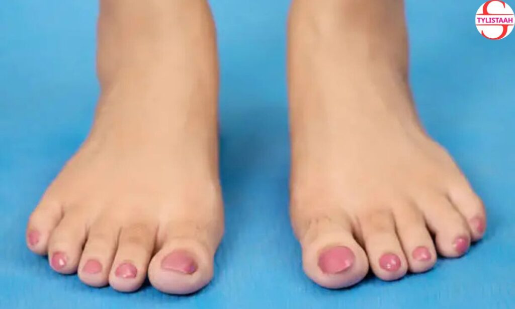 Cute Blue And Pink Nails