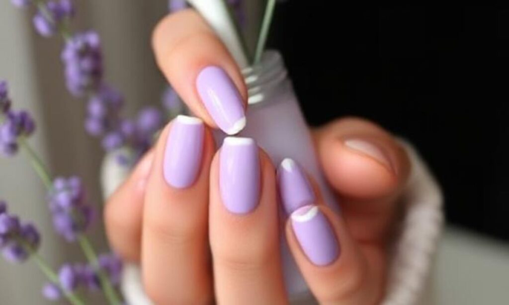 Cute Lavender Milk Nails