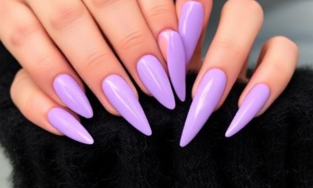 Selena Gomez's Lavender Coffin Nails