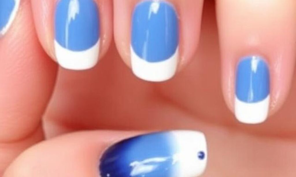 Simple Light And Dark Blue Nail Art