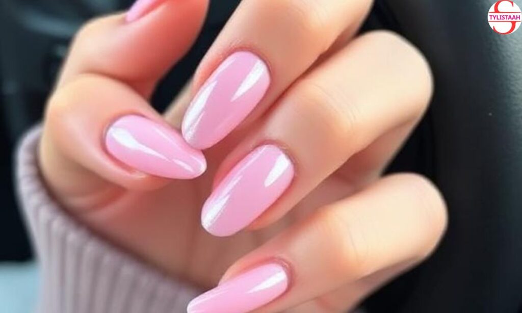 baby-pink-chrome-nails