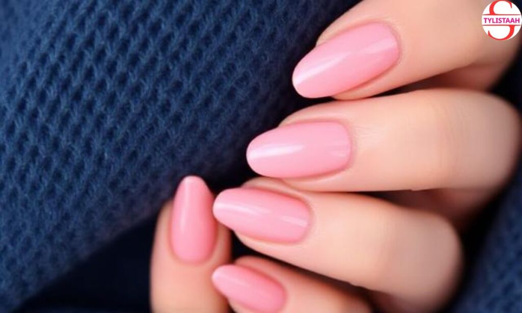 blush-nails