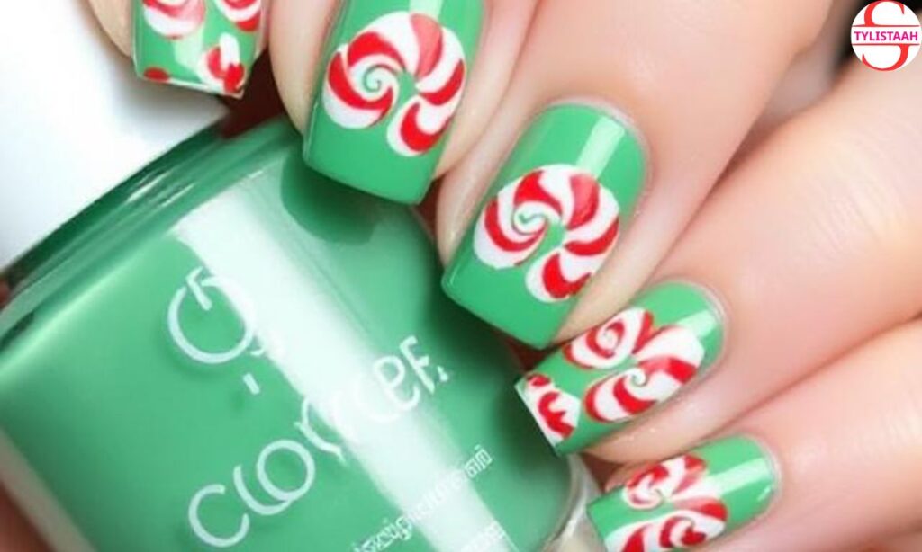 cute-peppermint-candy-christmas-nails