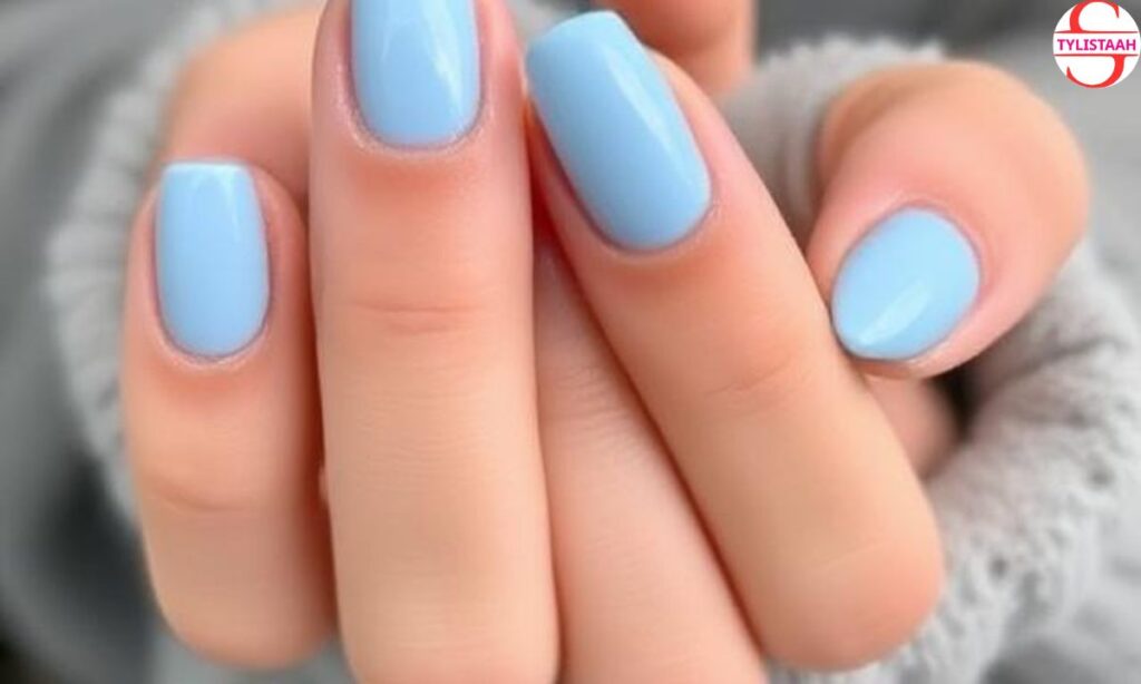 light-blue-short-nails
