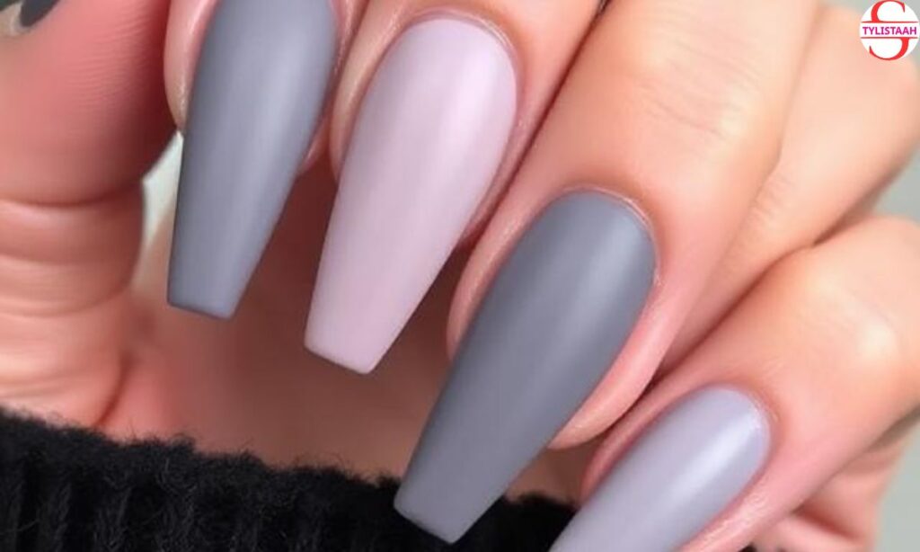 matte-and-glossy-coffin-nails