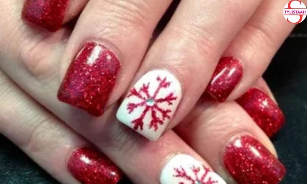 red-festive-christmas-nails