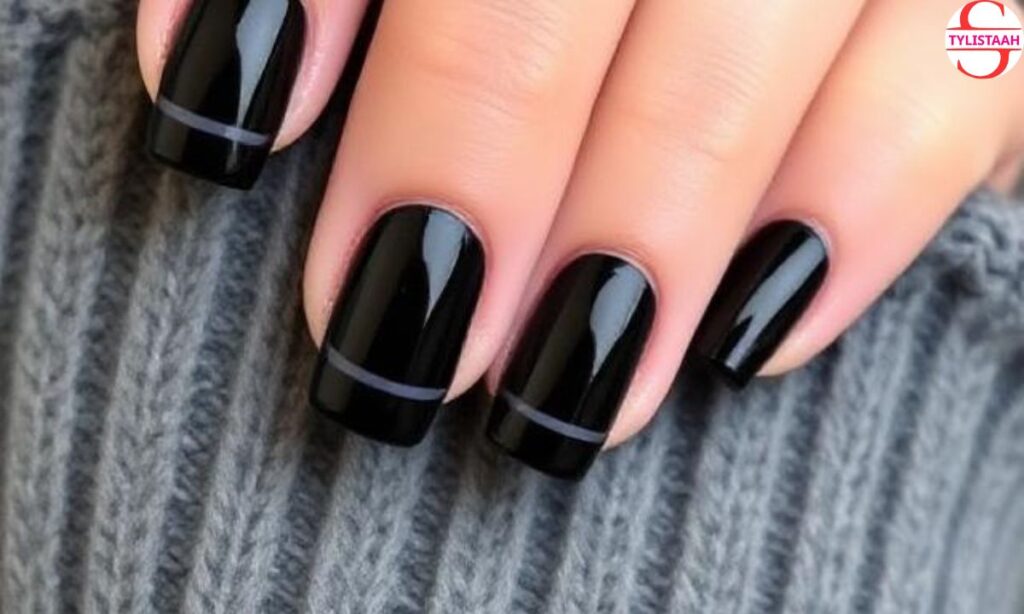 simple-black-french-manicure