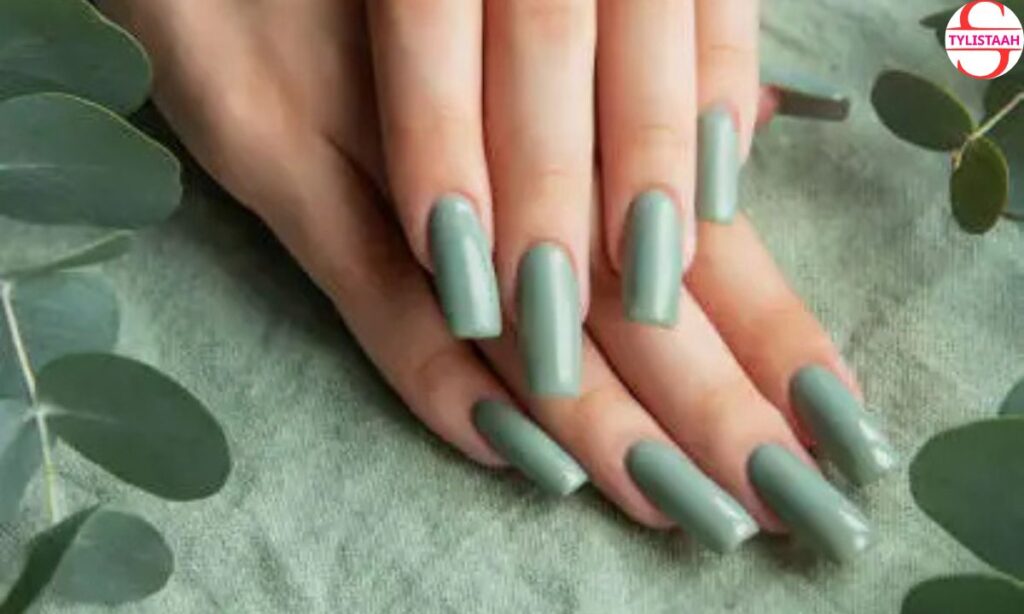 simple-colorful-long-nails