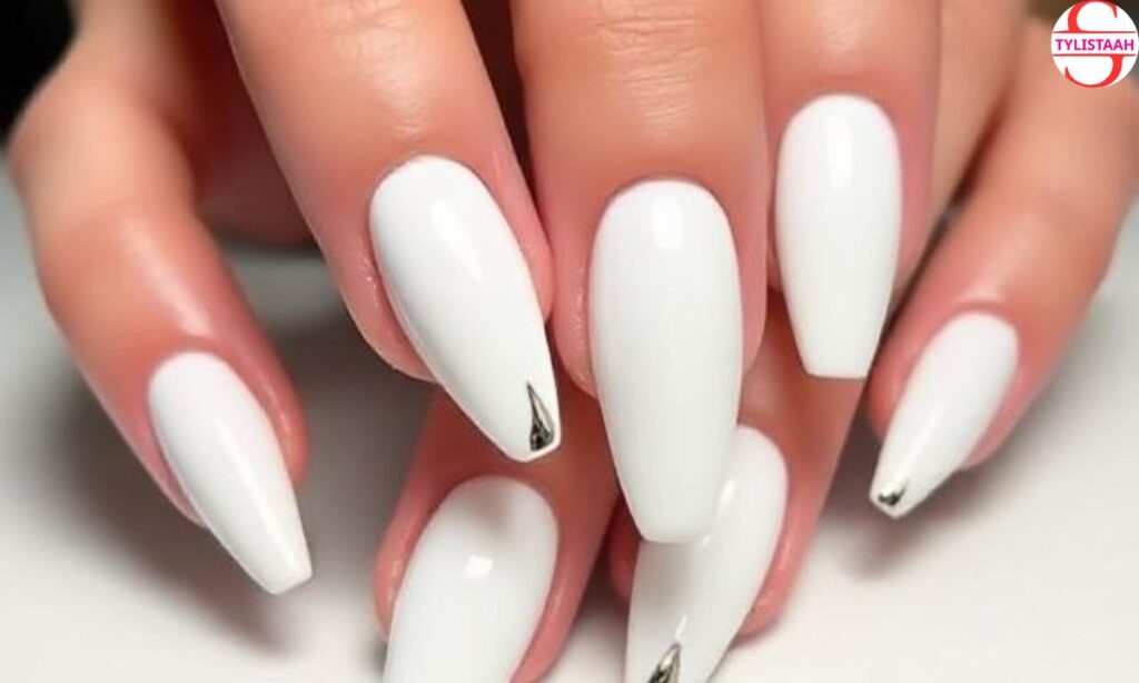 white-chrome-nails
