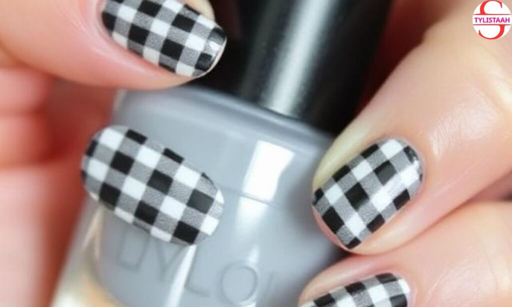 Mismatched Gingham Nail Art