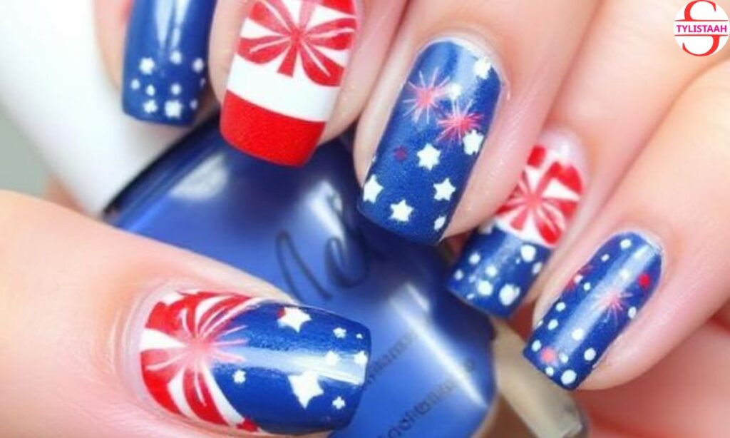 artsy-fourth-of-july-nails