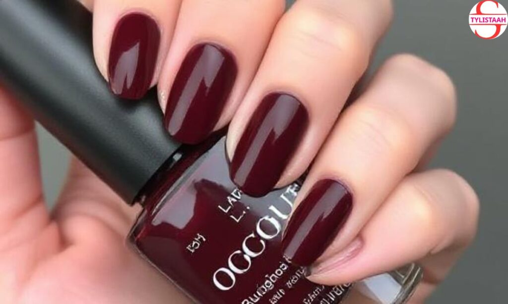 burgundy-nail-colors-for-winter-2025