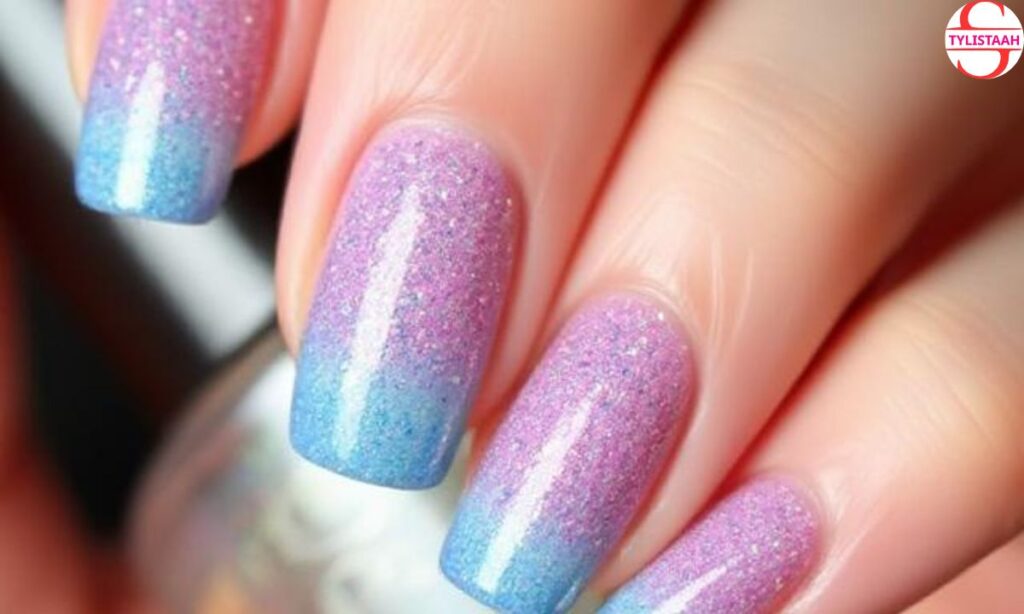 celestial-ombre-glitter-nails
