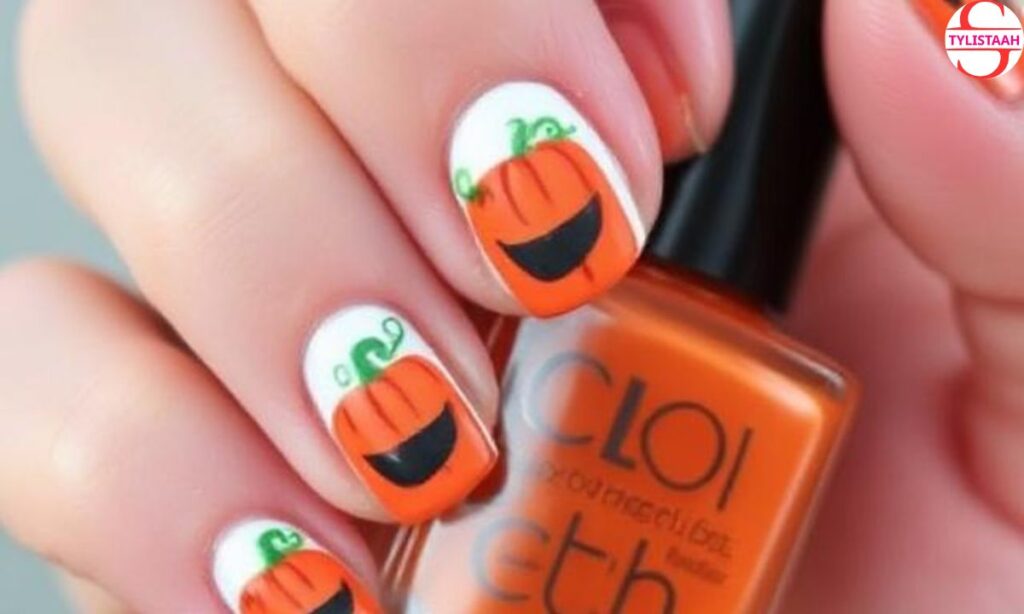 classy-pumpkin-halloween-nails