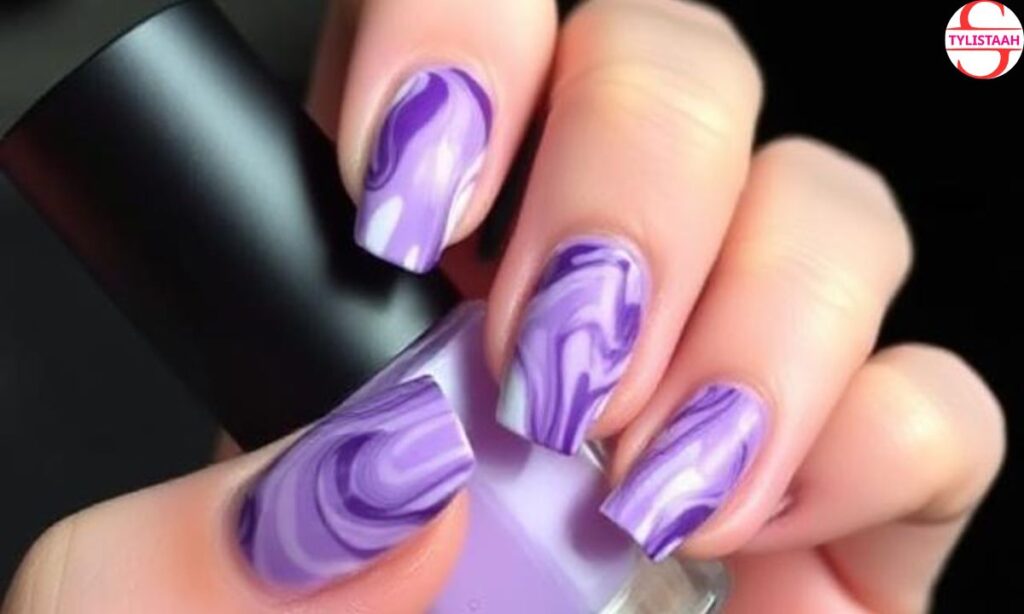 cute-marbled-violet-nails