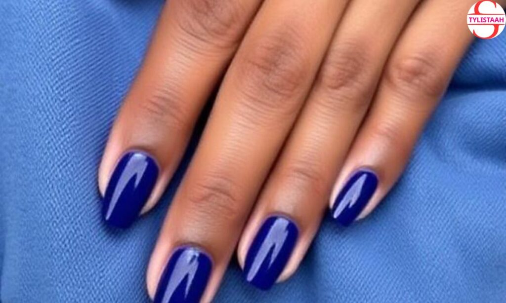 indigo-manicure-for-dark-skin