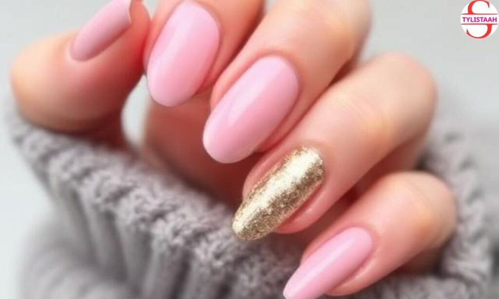 light-pink-nails-with-gold