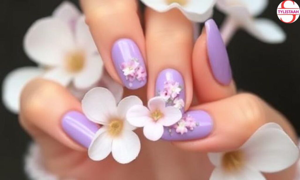 light-purple-nails-with-flowers