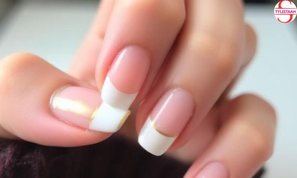 simple-french-manicure-with-gold