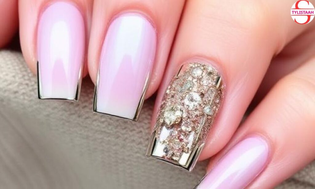 square-chrome-nail-design