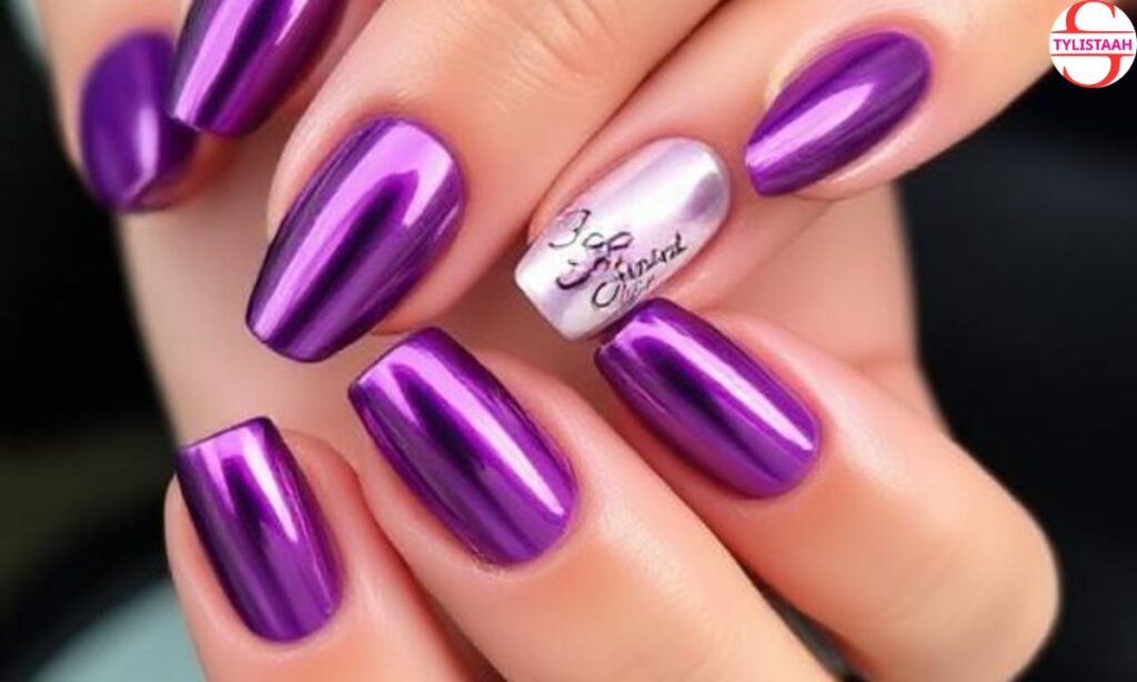 two-tone-purple-chrome-nails
