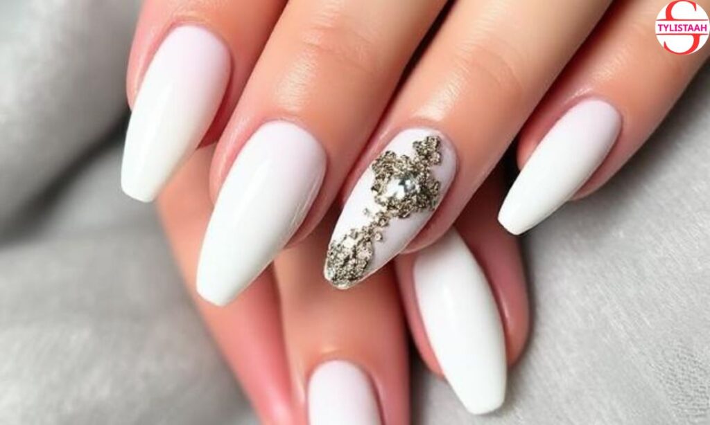 white-chrome-nail-design