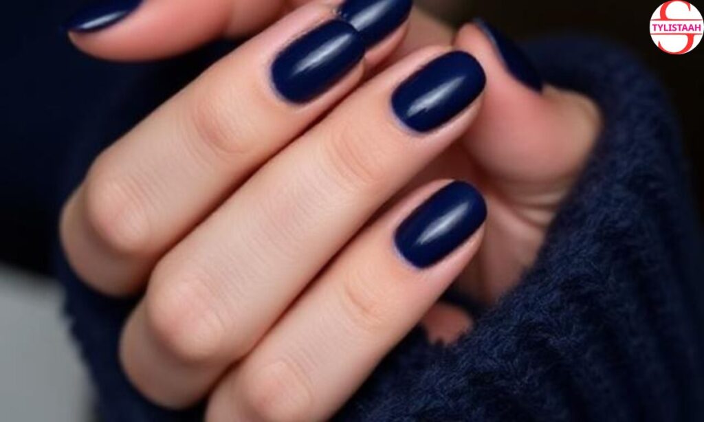 Dark Blue Nails