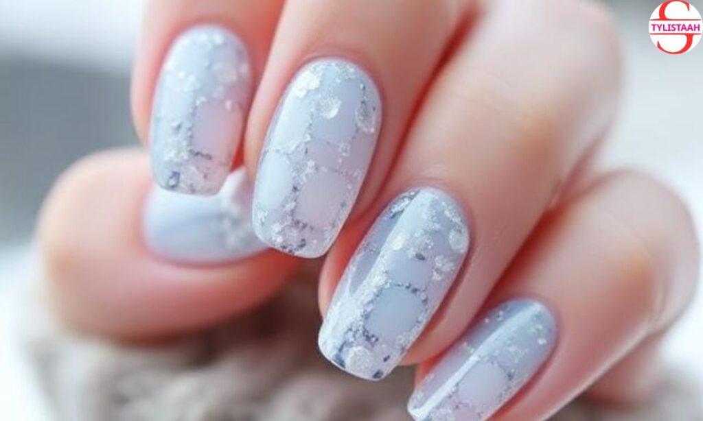 Glaciar Winter Manicure