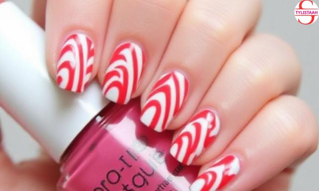 Simple Candy Cane Nail Art