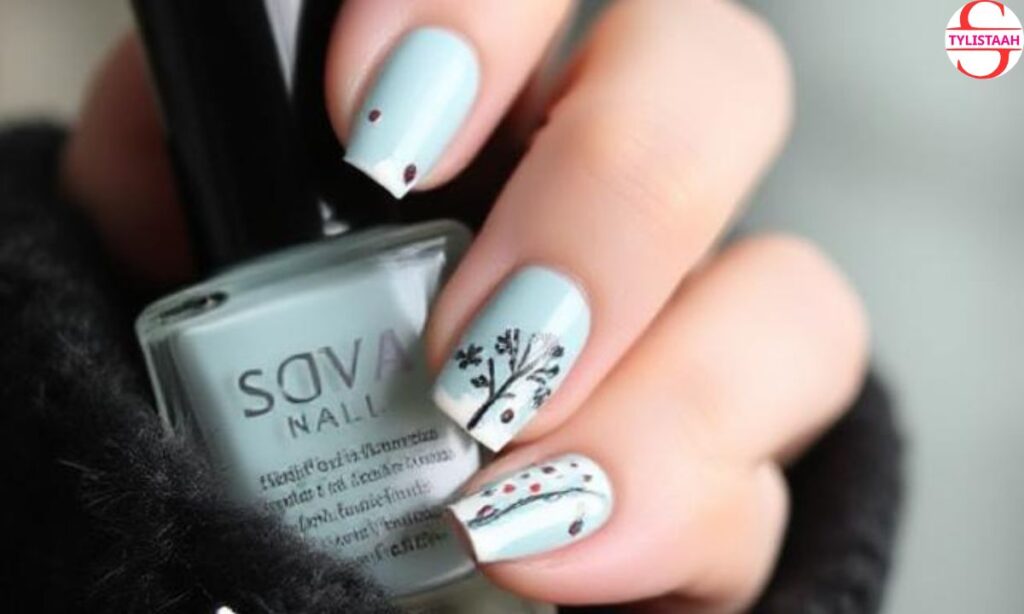 Simple Winter Nail Idea