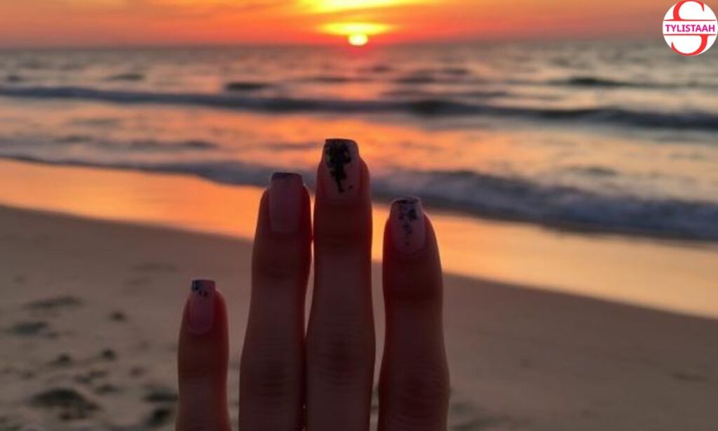 Sunset by the beach nail art
